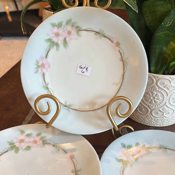 Antique Bavaria Hand Crafted Porcelain Plates - Picture 9 of 16